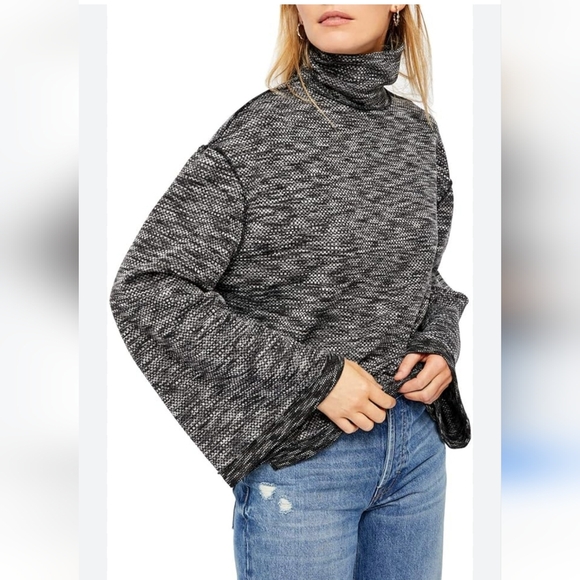 Free People Tops - We the Free Sunny Days top size Large